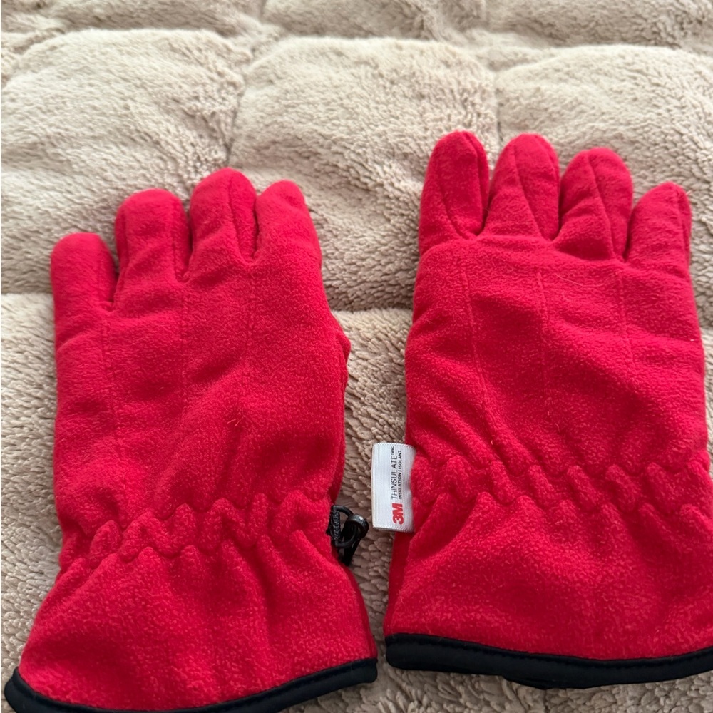 3M Thinsulate Red Fleece Accessory
